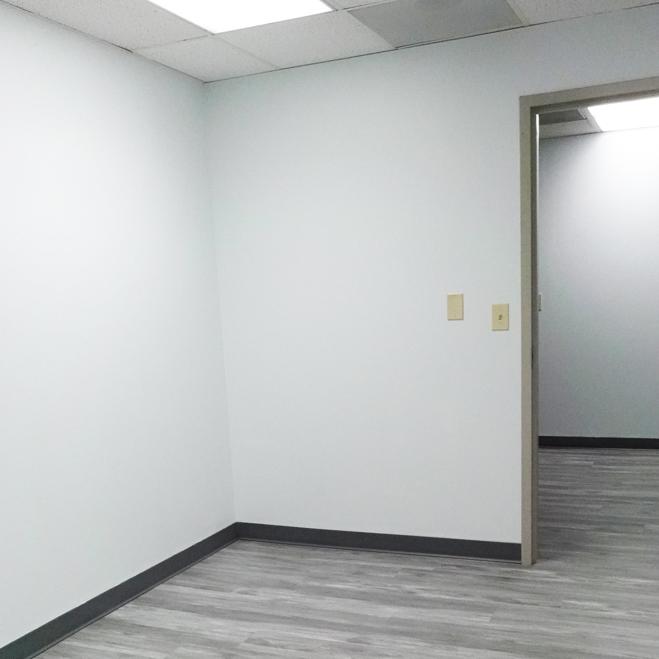 Office 5 Room Rental Daily